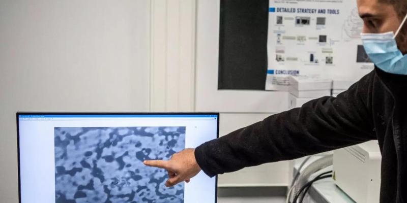 La UE alerta del peligro de las variantes del coronavirus La UE se alegra del ritmo de vacunación pero alerta del peligro de las variantes del coronavirus
