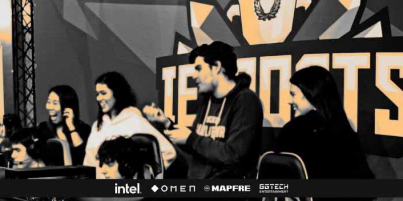 Liga IESports / El Plural La Liga IESports finaliza su cuarta temporada repartiendo más de 20 000 euros entre los centros educativos ganadores
