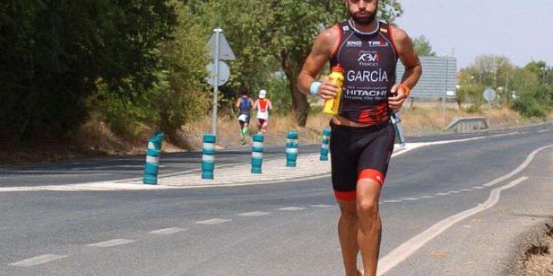 Imagen de Luis Pablo Luis Pablo haciendo deporte al aire libre