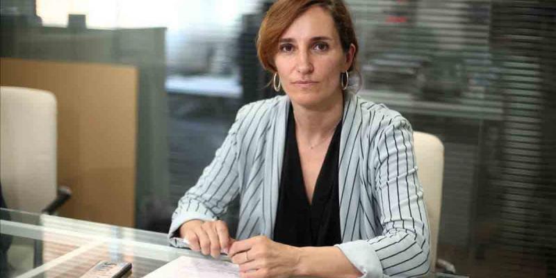 Mónica García propone que los trabajadores de las residencias trabajen 32 horas