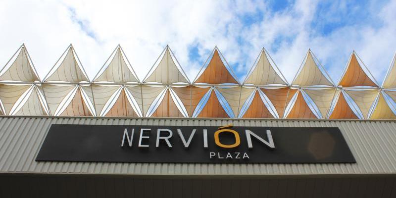 Fachada del centro comercial Nervión.