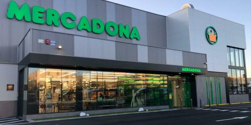 Mercadona lidera en el mercado de la distribución española. Mercadona lidera en el mercado de la distribución española.