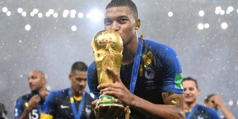 Mundial / Getty Images (Matthias Hangst) La idea de un Mundial cada dos años no contentaría a los clubes europeos