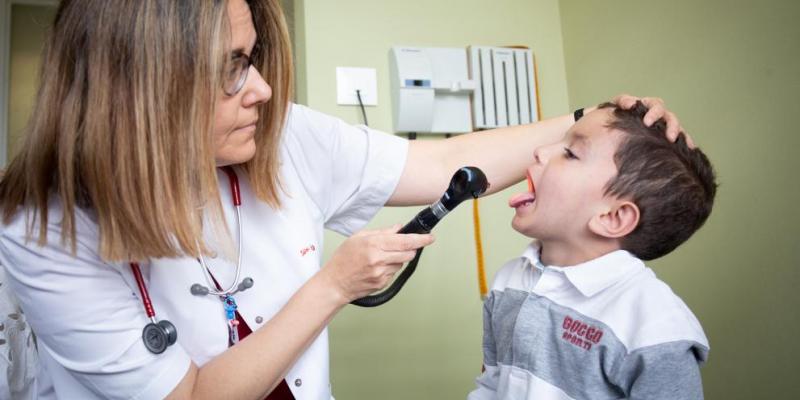 Niño con leucemia