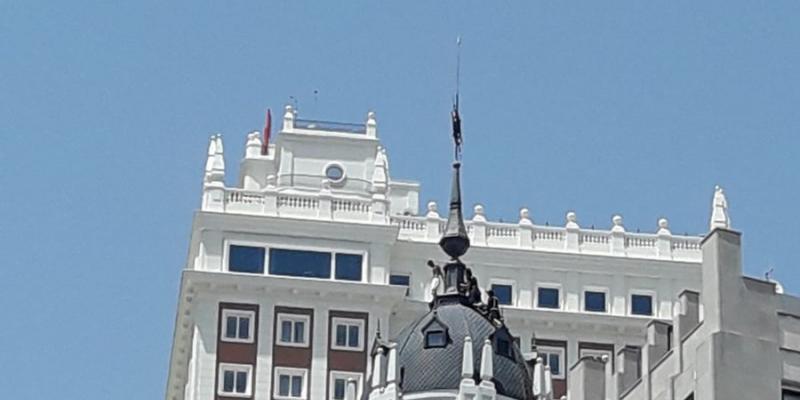 Plaza de España Gran Vía suicidio