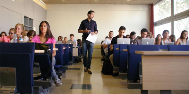 Universidades con mejores salidas profesionales. RAMON LLUL