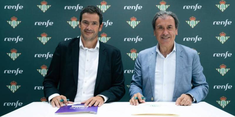 Representantes del Real Betis y Renfe -RBB Renfe y el Real Betis firman un acuerdo de colaboración