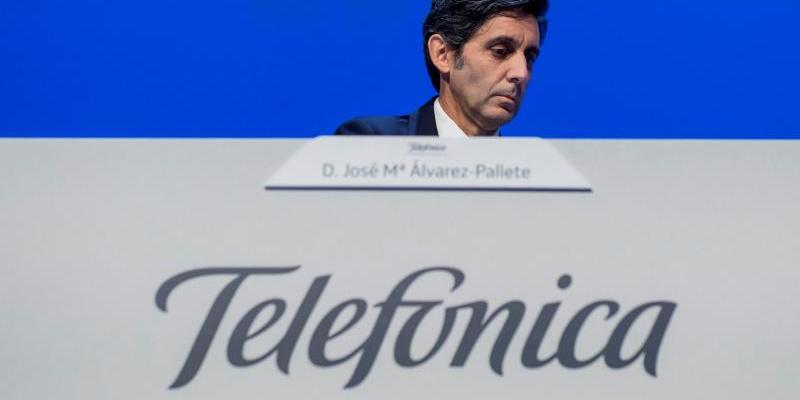 Telefónica propone bajas para el 20% de la plantilla y vender 50.000 torres. Telefónica