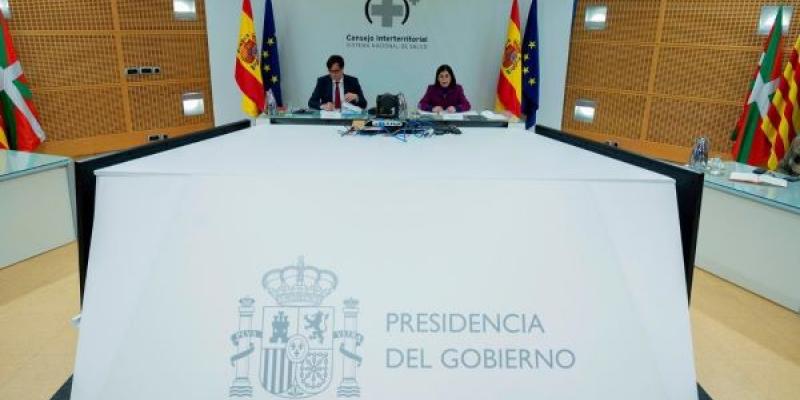 Toque de queda / Diario de Burgos Salvador Illa y Carolina Darias exponen las conclusiones de la reunión