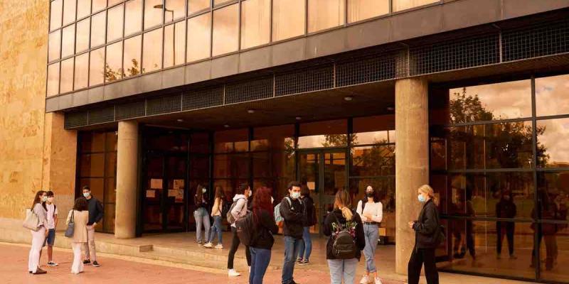 La USAL participa en el 'macrocampus' Europeo de Universidad Urbanas La Universidad de Salamanca participa en el 'macrocampus' Europeo de Universidad Urbanas.