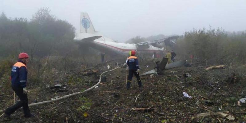 Al menos cinco personas han muerto al estrellarse un avión procedente de España en Ucrania. Ucrania