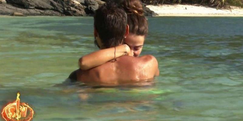 Violeta Fabio Supervivientes Sexo baño Violeta Fabio Supervivientes Sexo baño