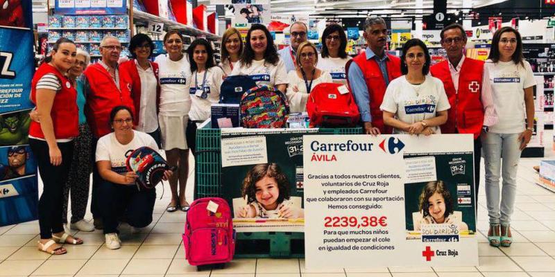 Donación Fundación Carrefour para la vuelta al cole de cientos de niños en riesgo de exclusión social. Vuelta al cole