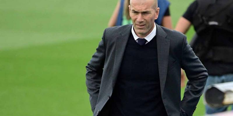 Zinedine Zidane se marcha del Real Madrid