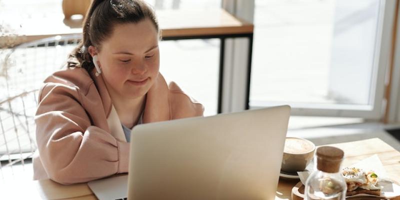 Los entornos digitales deben ser accesibles - Pexels Hacer las webs accesibles
