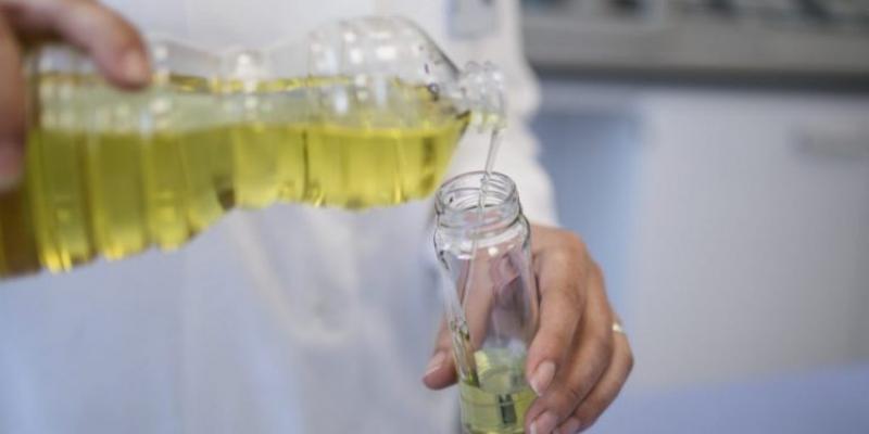 El aceite de orujo de oliva es perfecto para las frituras. El aceite de orujo de oliva podría tener un efecto protector frente al Alzheimer.