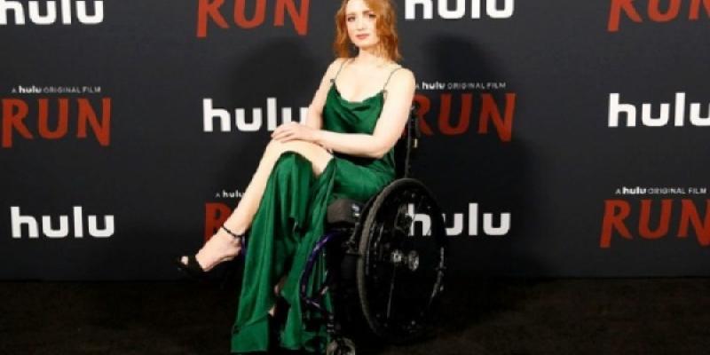 Kiera Allen, actriz con discapacidad motriz
