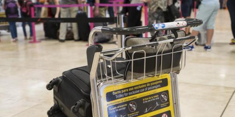 Pérdidas millonarias en los aeropuertos por el COVID-19 Los aeropuertos europeos perderán 1.320 millones de euros por la crisis del coronavirus.