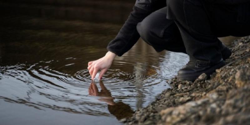 Las aguas subterráneas y los inventos para su mantenimiento