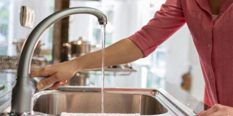 Para ahorrar agua de forma fácil y sencilla sigue estos consejos Ahorrar agua desde casa