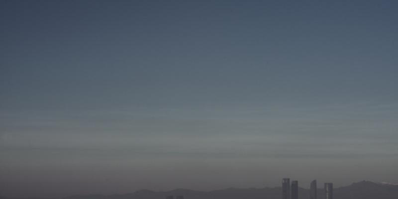 Imagen del cielo/envatoelemets La contaminación del aire aumenta debido a varios factores