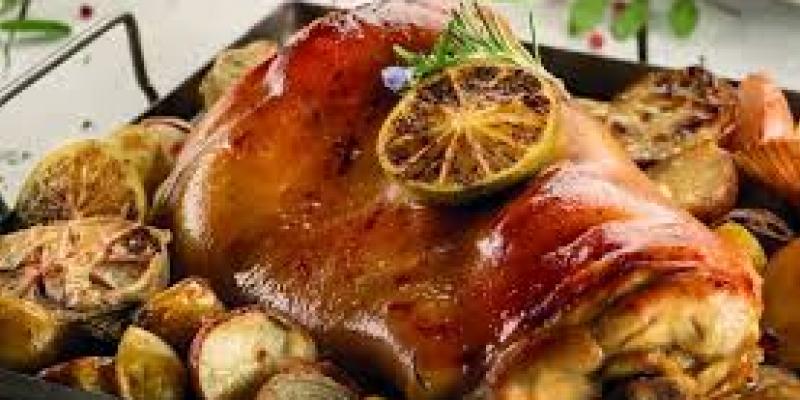 Uno de los platos de la Navidad, el cochinillo asado 