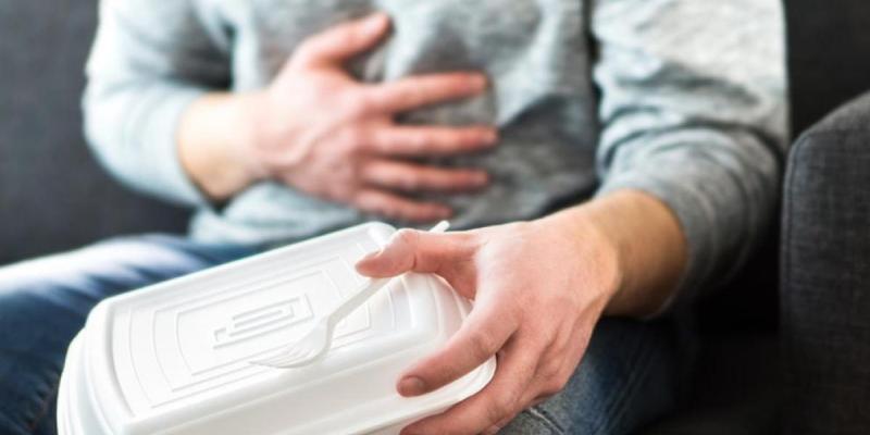 PBDE, contaminantes que se filtran por el agua a los alimentos Los PBDE contaminantes están principalmente presentes en alimentos de origen animal