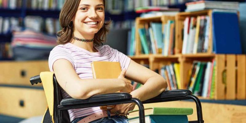 Alumna con discapacidad