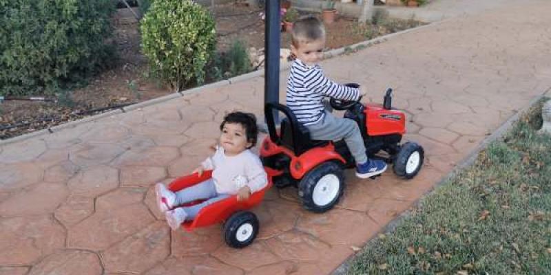 Los amigos y la infancia Amigos jugando