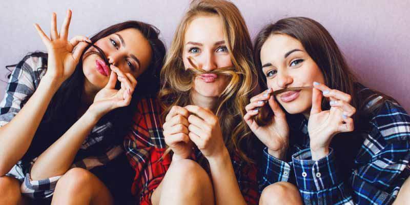 Amistad / Concepto.de La amistad es un componente esencial en la vida