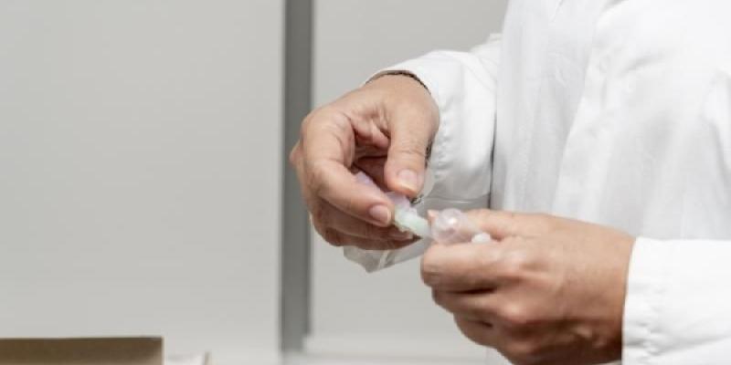 Anticuerpos del covid Persona con vacuna con anticuerpos