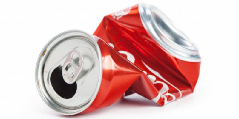 Pronunciar Heredero rebanada Por qué no deberías aplastar las latas cuando las tiras para reciclar