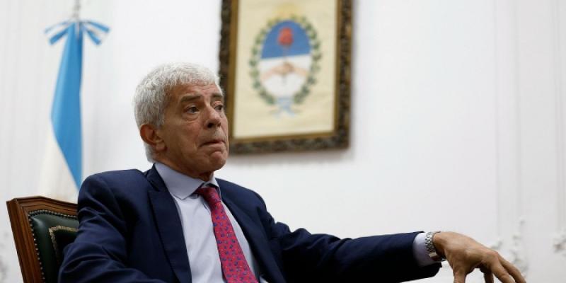 Argentina elimina el feminicidio - Foto: EFE/Javier Lizón El ministro de Justicia de Argentina, Mariano Cúneo Libarona.