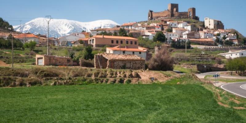 Pequeños municipios - Foto de 123RF/sietevidas Trasmoz, municipio en la provincia de Zaragoza
