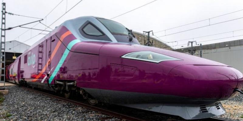 Renfe pone a la venta los billetes de AVLO desde cinco euros. Renfe pone a la venta los billetes de AVLO desde cinco euros.