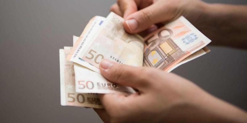Imagen de billetes de 50 euros/Diario AS Ayuda de 115 euros de la Seguridad Social