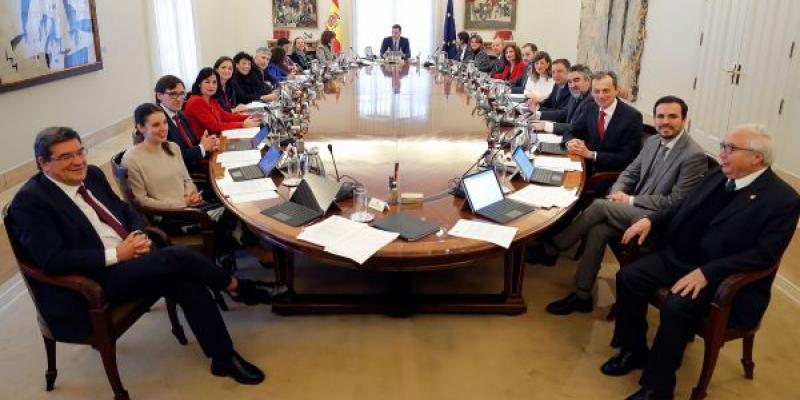 Ayudas económicas Civio / RTVE Fotografía del Consejo de Ministros