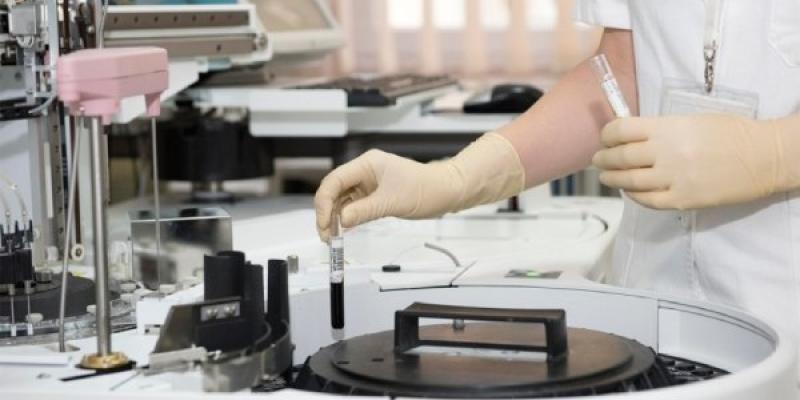 Bacterias en aguas residuales que limpian de ibuprofeno Conocemos las bacterias que eliminan el ibuprofeno de las aguas residuales
