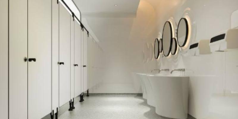 Higiene de los baños públicos en España Unos baños públicos