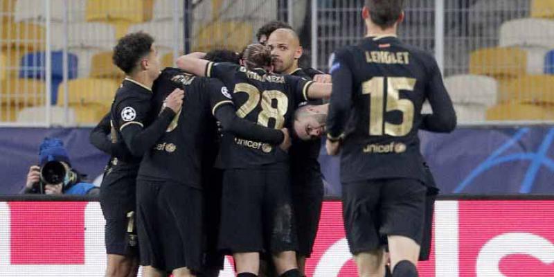 Barça/ Diario AS El Barça se clasifica otro año más para octavos