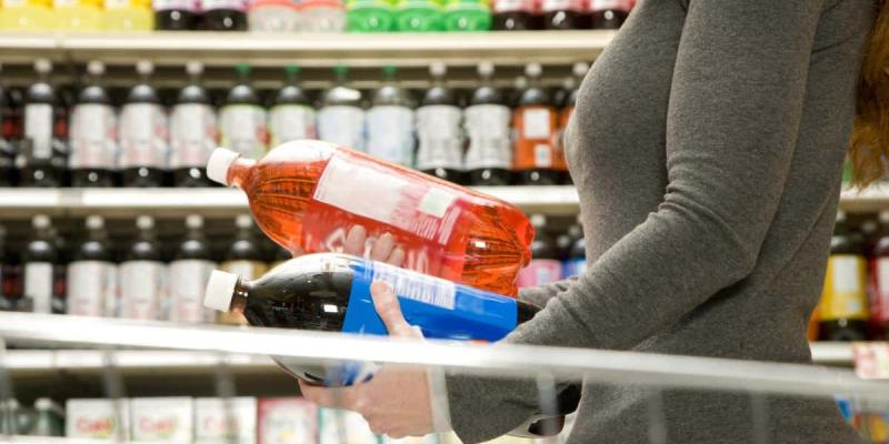Así afectará al consumidor el aumento del IVA en las bebidas azucaradas