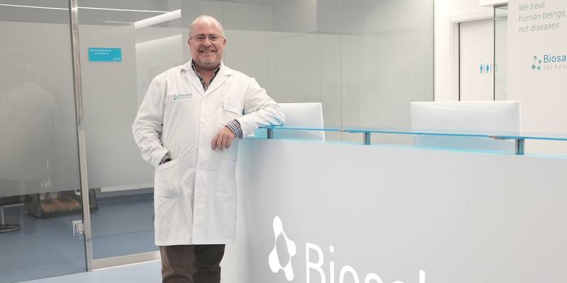 Publisuites El director del Biosalud Day Hospital de Zaragoza, Mariano Bueno