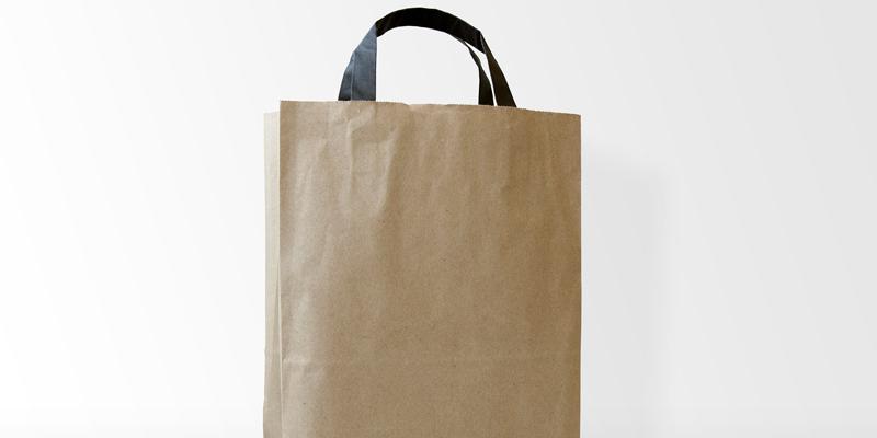 Pixabay Las bolsas de plástico llevan haciendo la guerra a las de papel desde los años 80