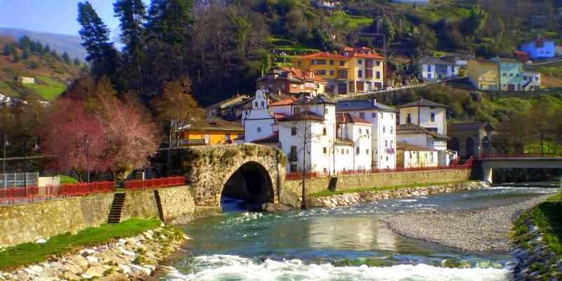 Dale la espalda al calor de este verano perdiéndote por los rincones más fresquitos de España calor 2