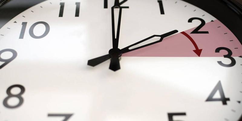 Los expertos recomiendan eliminar el cambio de hora