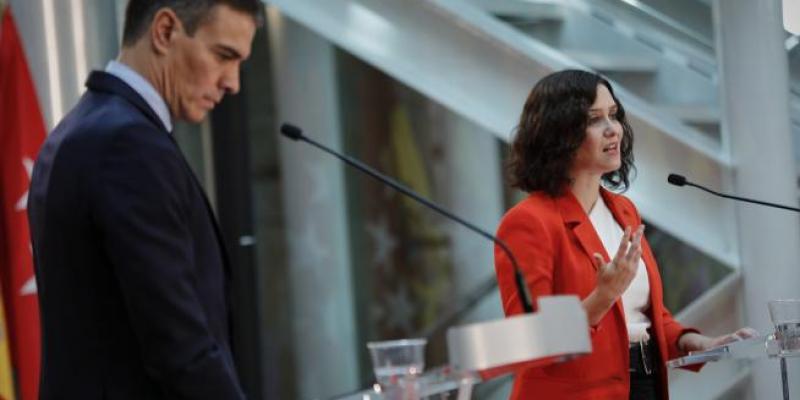 Imagen de 20Minutos / Jesús Hellín El presidente del Gobierno, Pedro Sánchez, y la presidenta de la Comunidad de Madrid, Isabel Díaz Ayuso.