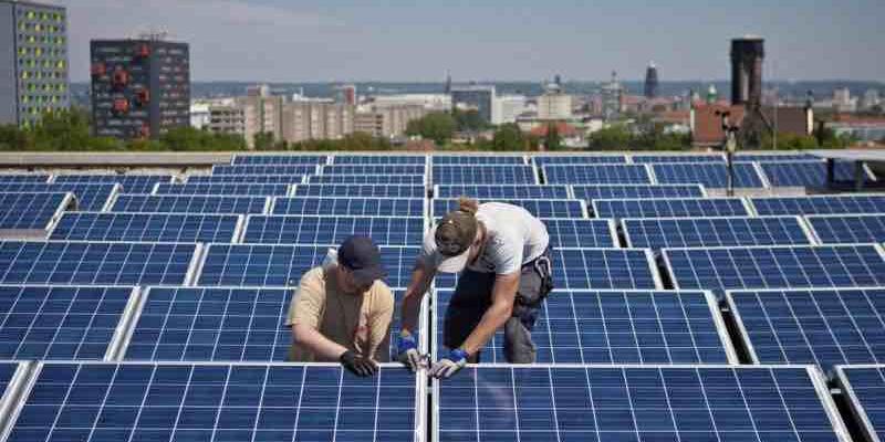 Capital Energy emite su primer bono para instalar 170 MW Capital Energy emite su primer bono, de 50 millones de euros