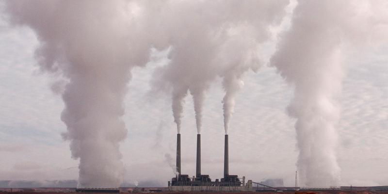 Las emisiones de CO2 se reducirán solo un 40 % en 2050