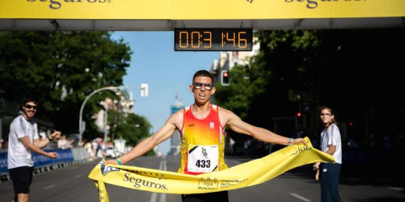 Yassine Ouhdadi en la Carrera Liberty del año pasado - Liberty Seguros La Carrera Liberty por la Inclusión 2023
