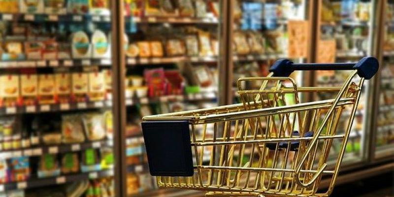 Carro de la compra de supermercado - Pixabay Un carrito de la compra vacío en un supermercado